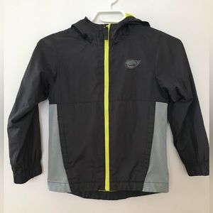 Windbreaker for 5~6 yrs old